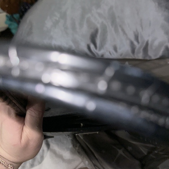 Prada black 🐊 croc leather handbag no call outs silver feet 3 open pockets nice - Picture 6 of 14